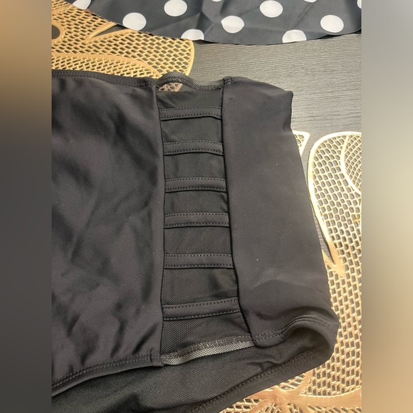 Sovoyontee Women's Plus Size Swimsuit Ruffled High Waist Two Piece - Picture 7 of 8